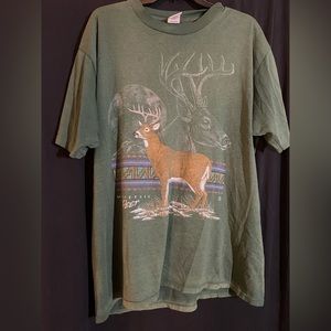 Cotton Grove deer tshirt XL